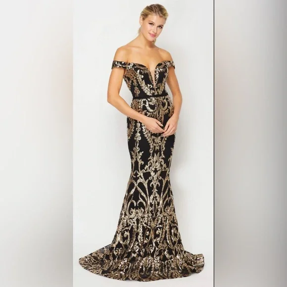 Black And Gold Prom Dress | Color: Black/Gold | Size: 0 | Kaosz_Closet's Closet